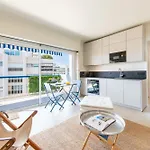 2-br With Terrace & Sea View Palm Cannes